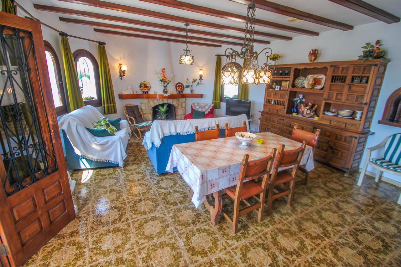 Fustera Pedros - Old-Style Country House In Benissa Exterior photo